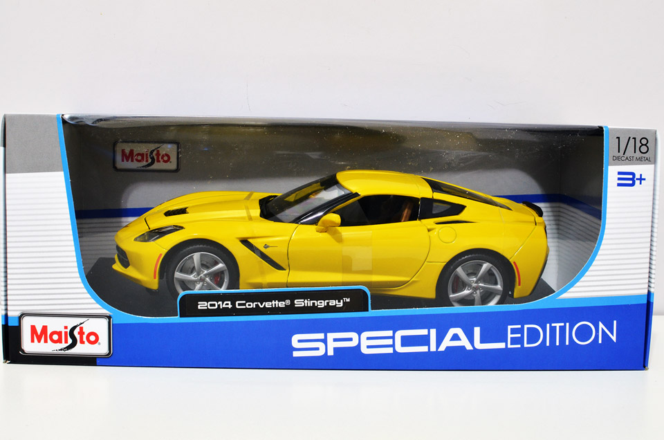  2014  CHEVROLET CORVETTE STINGRAY C7 1:18